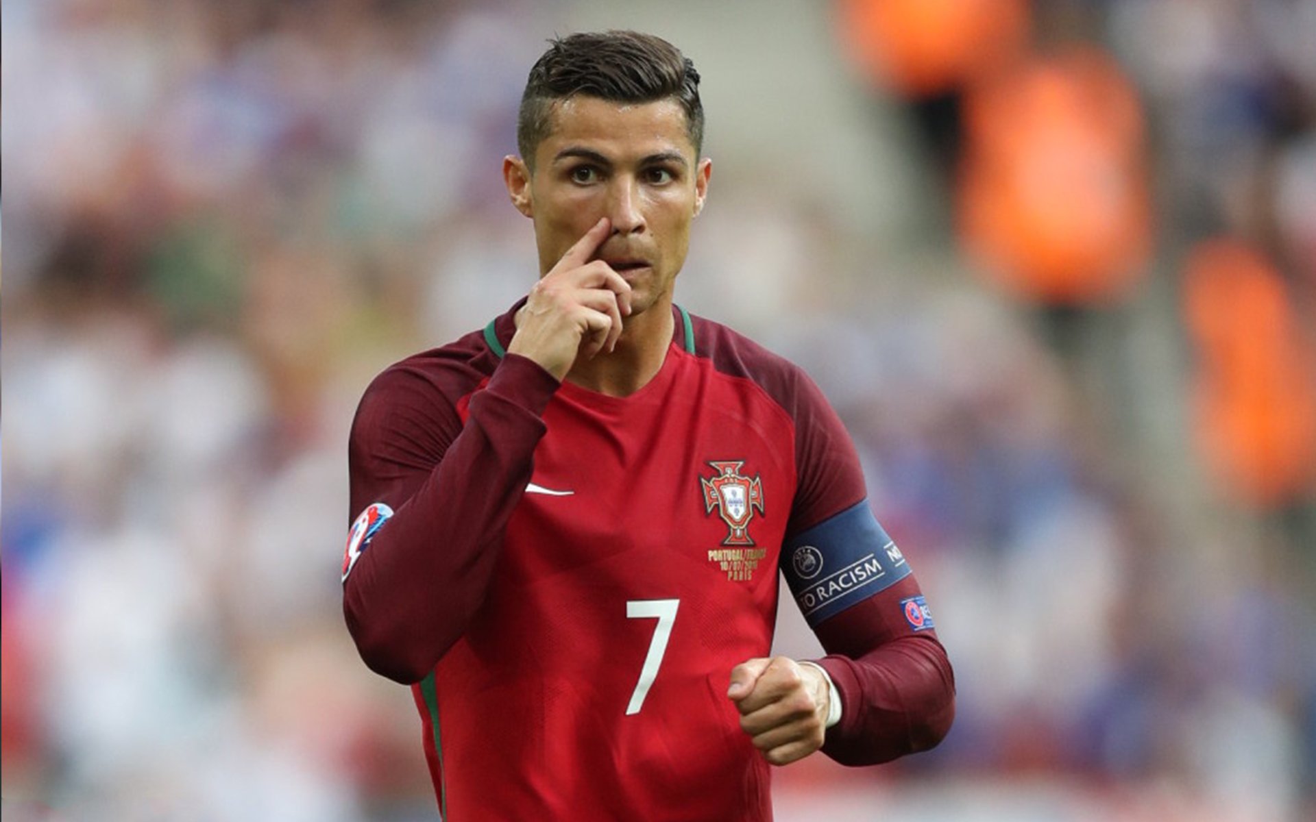 世界杯体能医生揭秘:如何在三天内帮助球员完成恢复